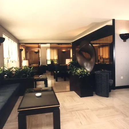 Hotel Club