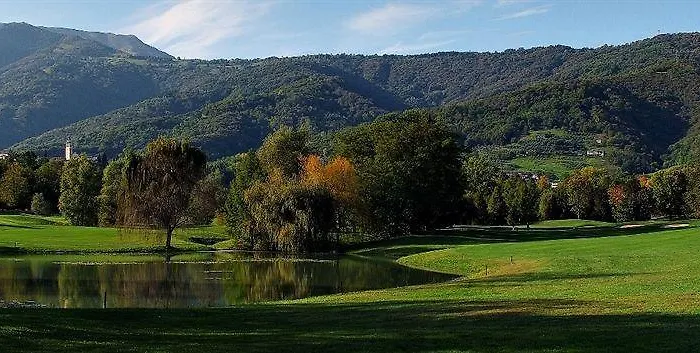 Szálloda Club 3*