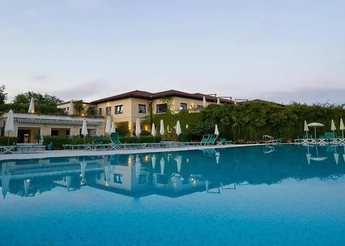 Club Szálloda 3*
