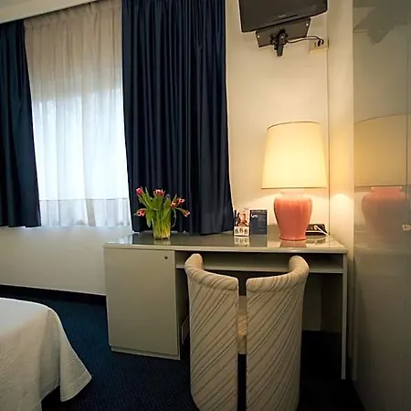Hotel Club Mestre