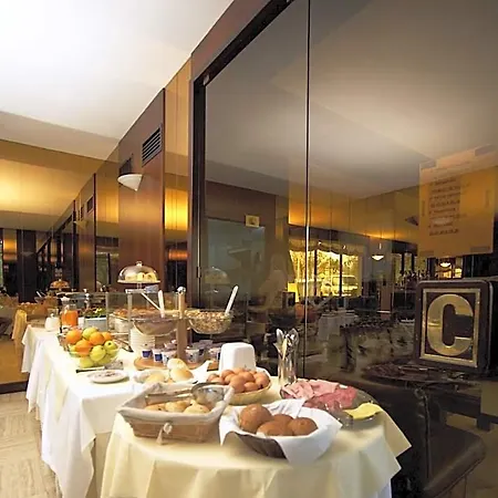 Hotel Club