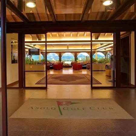 Ξενοδοχείο Club