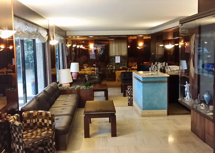 Hotel Club