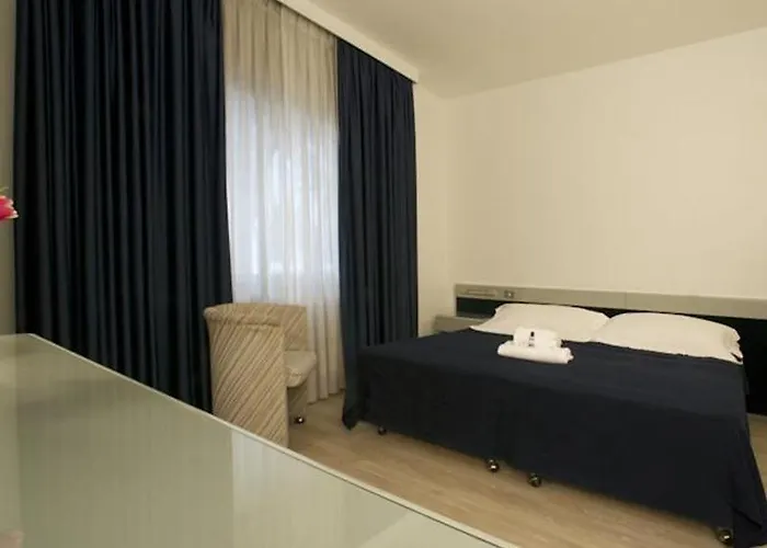 호텔 클럽 메스트레