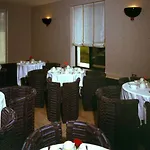 Club Hotel 3*